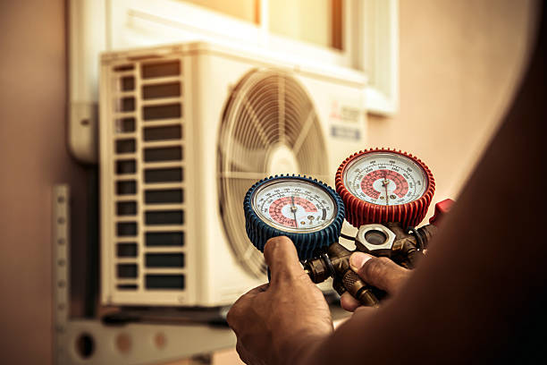 Professional Emergency Hvac technician working in Chase, PA